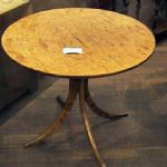 85 5299 COFFEE TABLE